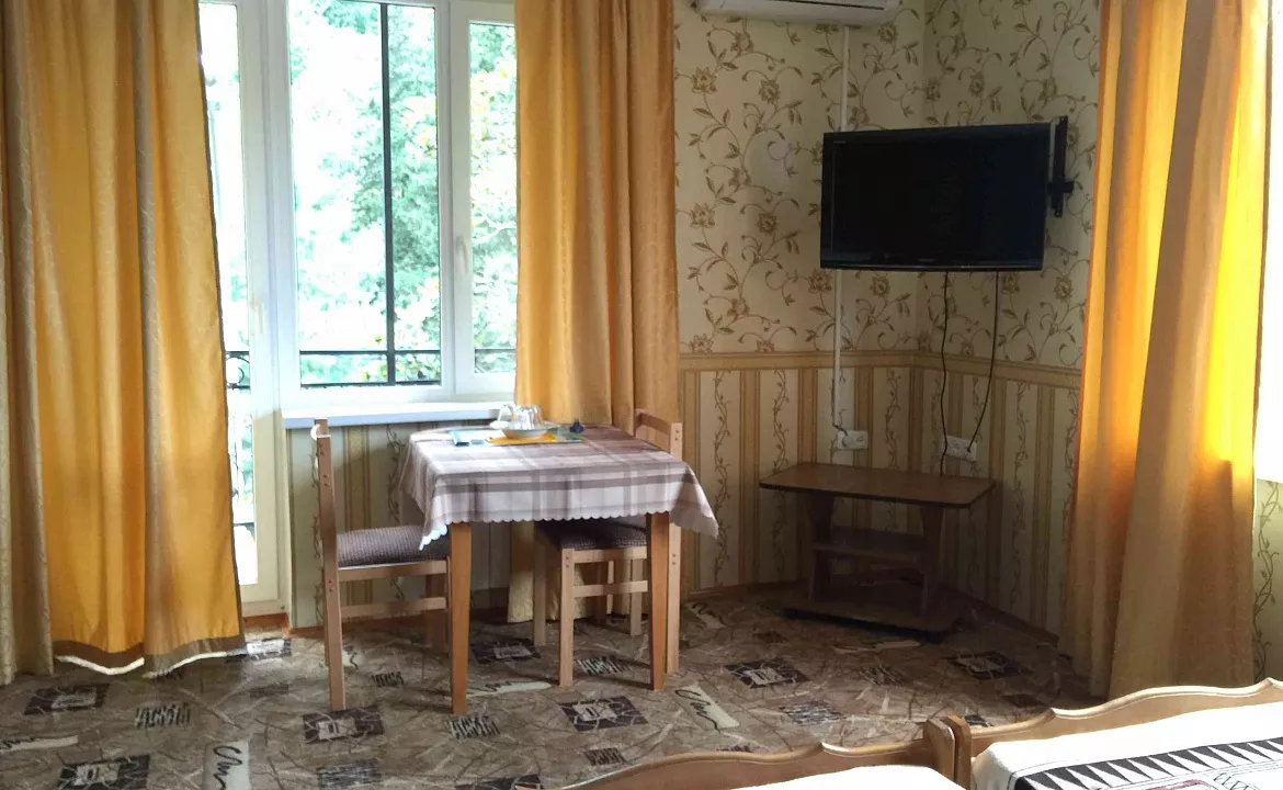 Четырёхместная комната. Частный сектор У Дарьи. Лазаревское