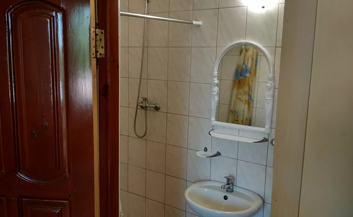 2-хместный стандартный номер. Гостиница "ВИКТОРиЯ" - Саки. Саки