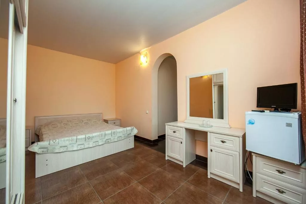 2-х комнатный «Люкс». Гостевой дом "Маяк" - Вардане. Вардане