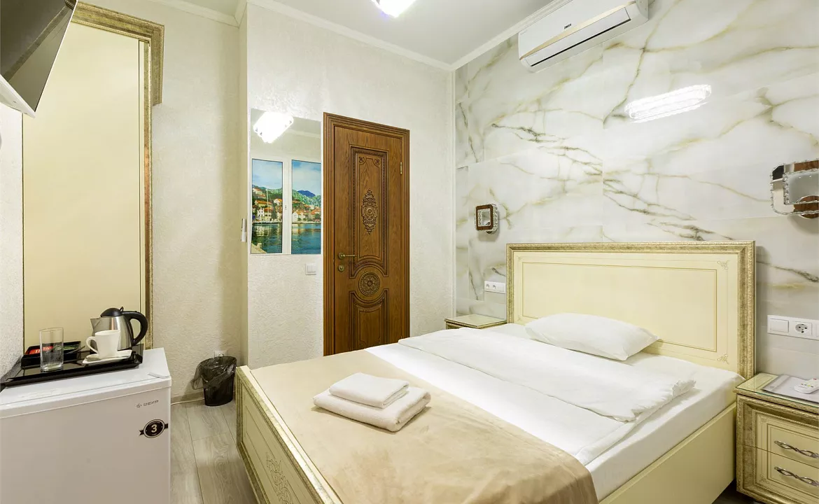 Одноместный без окна. Отель "Сочи Галерея Парк". Сочи