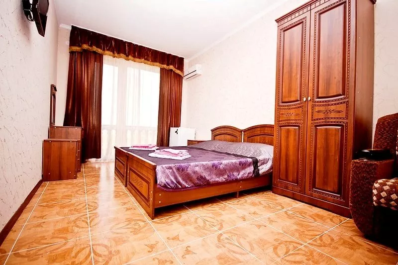 . Гостиница Кардинал. Джемете . Гостиница Кардинал. Джемете