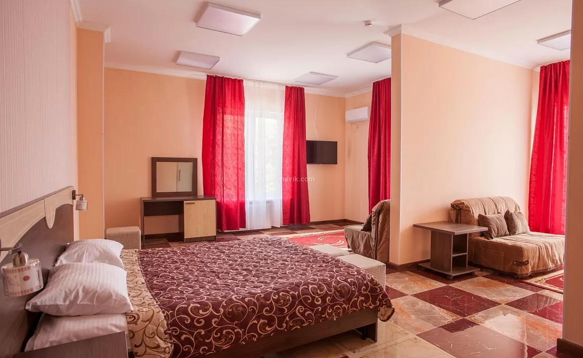 Коттедж. Отель "Гостеев на Ореховой"       . Джубга