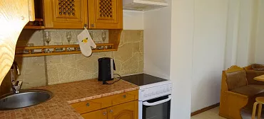 Квартира в многоквартирном доме Лакоба 28, кв. 13