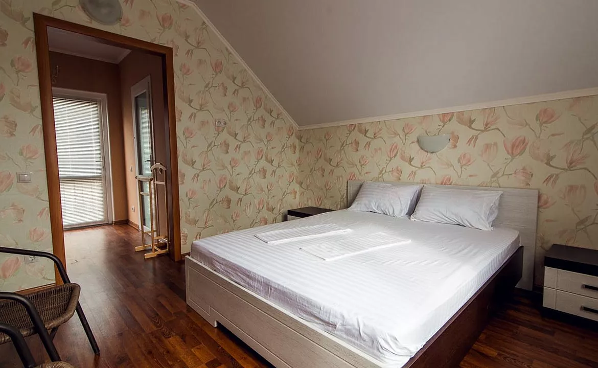 Стандарт. Отель Островок. Феодосия