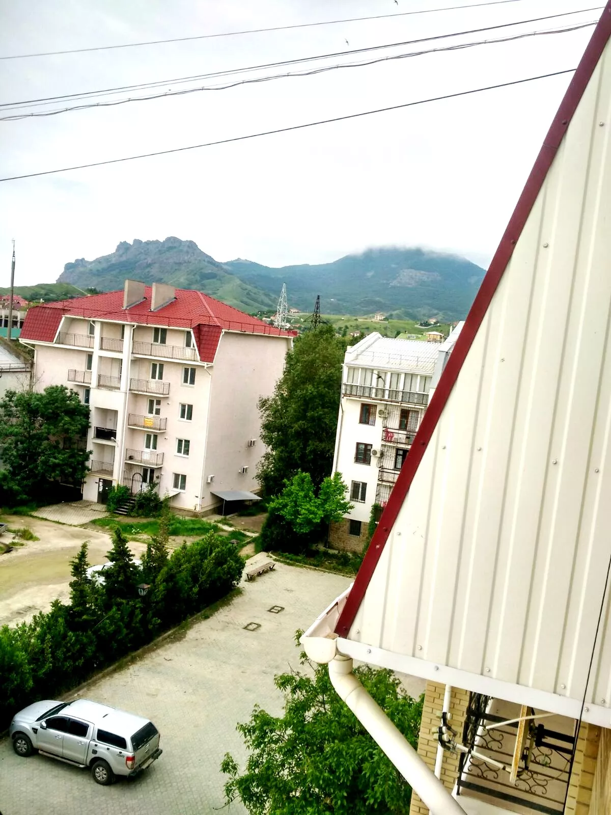 . Квартира в многоквартирном доме Коктебель рядом с морем (350 м) . Коктебель