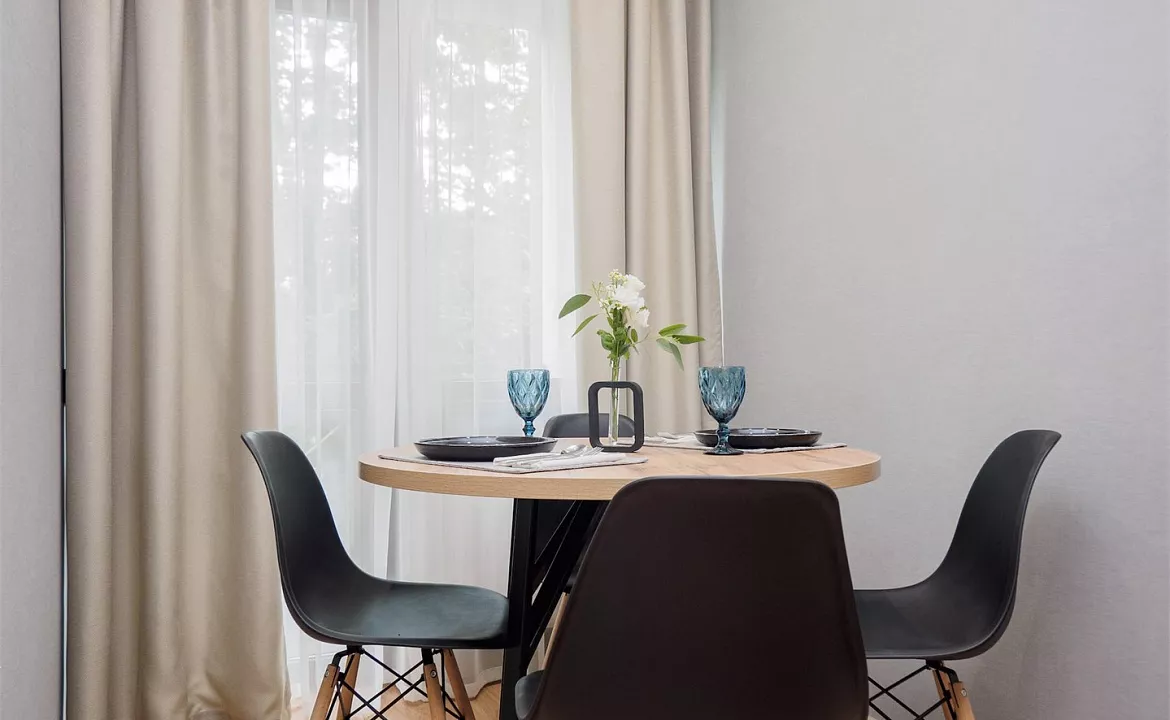 Апартамент с балконом. Апарт-отель "Регул". Красная Поляна