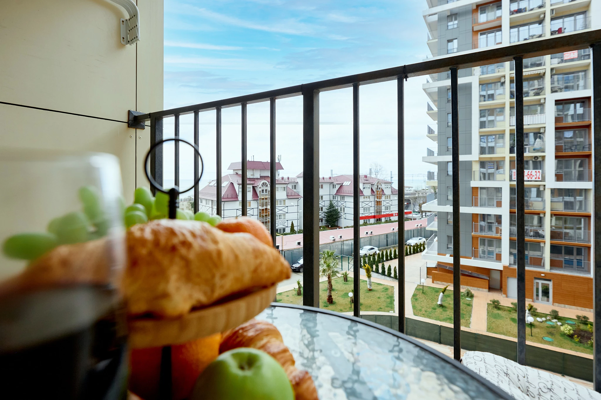 . Квартира в многоквартирном доме Каравелла Португалии. Дагомыс