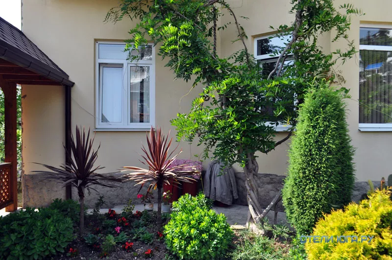 . Гостевой дом "Альмира". Лоо . Гостевой дом "Альмира". Лоо