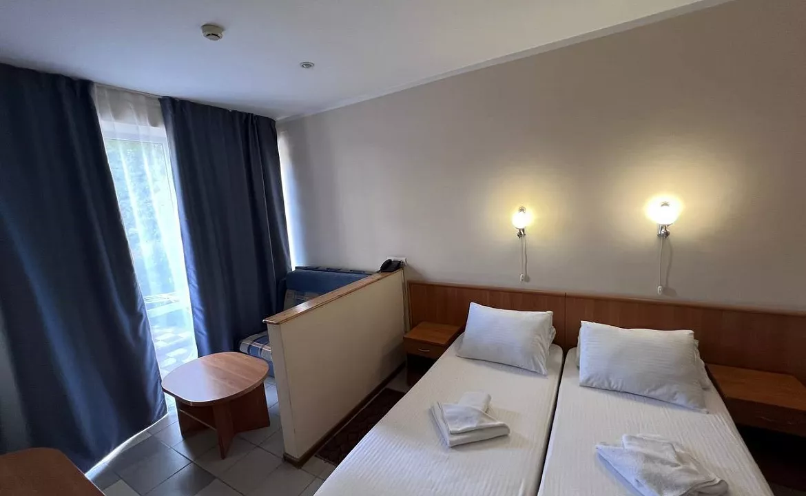 Стандартный 2-х местный номер с двумя раздельными кроватями. Отель "Галотель". Адлер