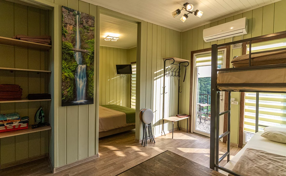 Номер категории «Комфорт» №8. Abrau Family. Абрау-Дюрсо