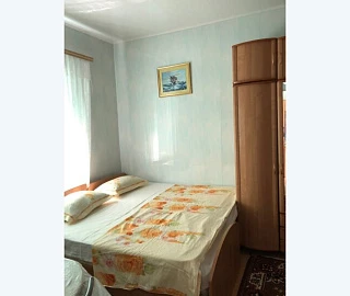 4-х местный номер (двухкомнатный), Стандарт. Гостевой дом Морская 15. 4-х местный номер (двухкомнатный), Стандарт. Гостевой дом Морская 15.