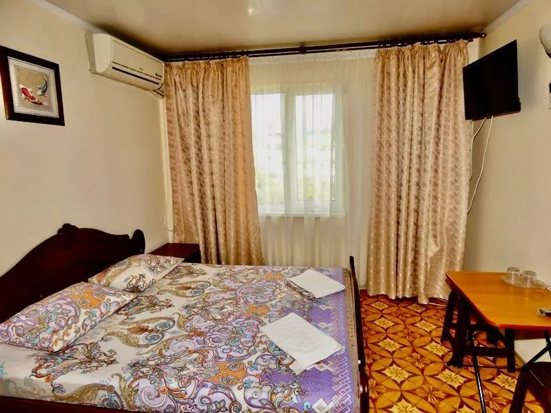 . Гостевой дом Летний Бриз. Вардане