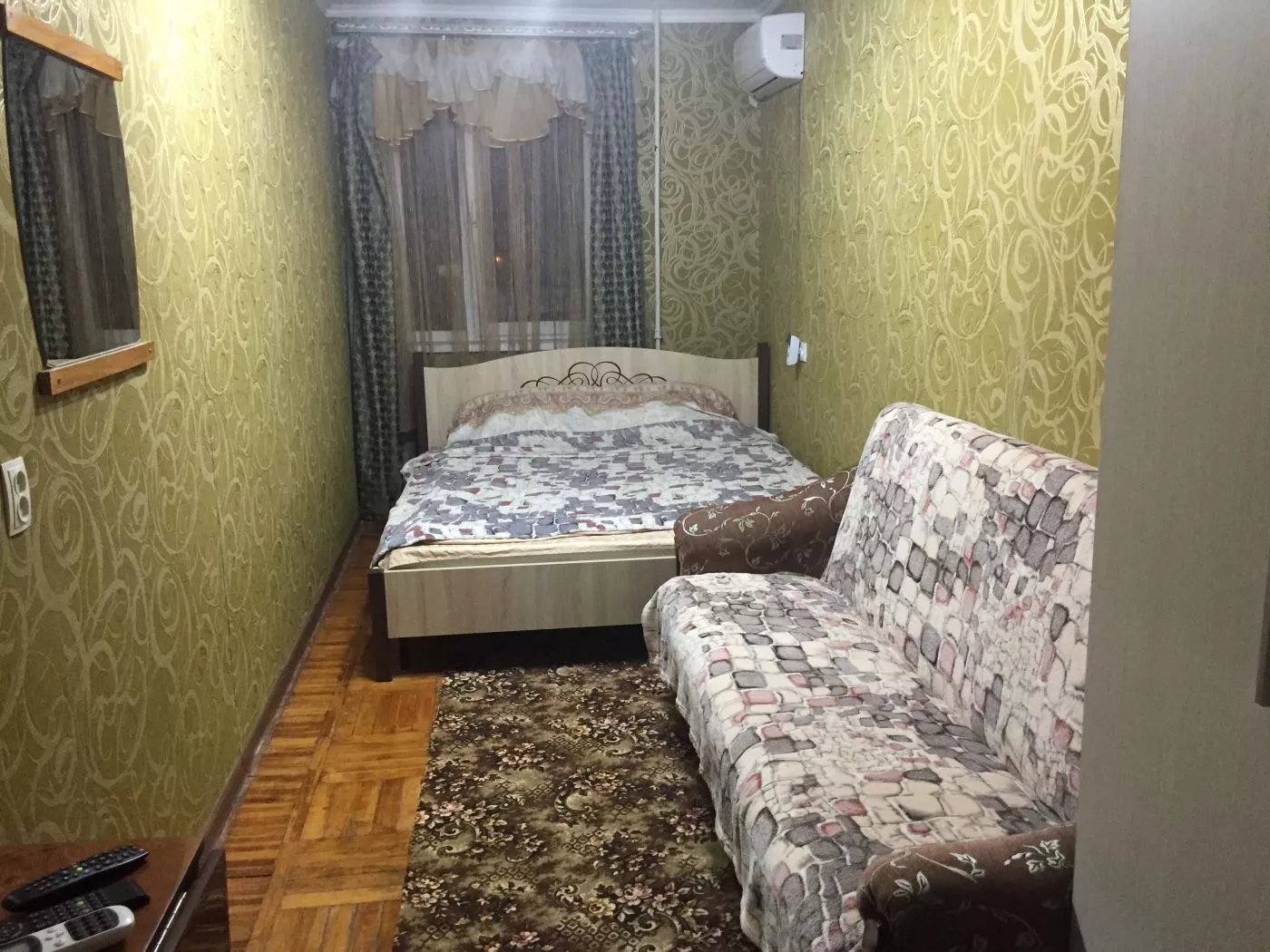 . Квартира в многоквартирном доме Двухкомнатная квартира у моря. Лазаревское