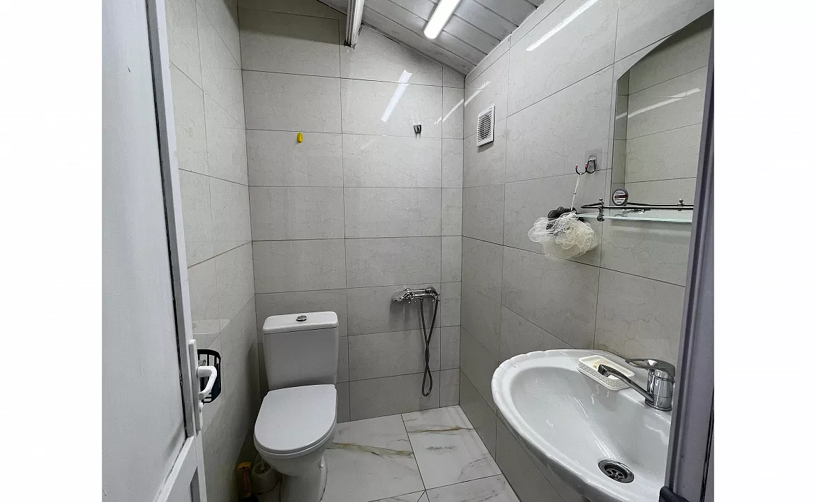 Коттедж. Коттеджи на берегу моря со всеми удобствами . Сухум