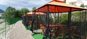 Гостевой дом "Адмирал" - Небуг