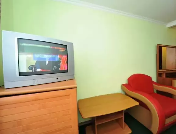 «Полулюкс». Отель «Звездный». Домбай-гостиницы