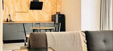 Квартира в многоквартирном доме Апартаменты на Просторной