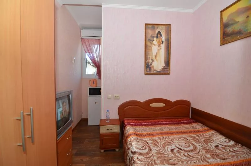 Эконом №1. Гостевой дом «Лукоморье». Алупка