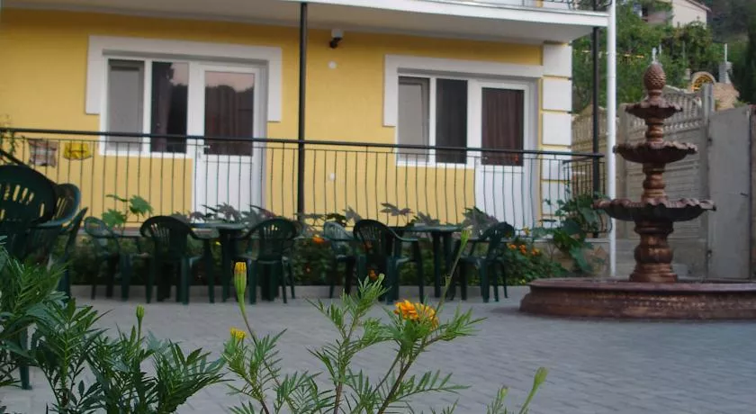 . Гостевой дом «Аят». Рыбачье