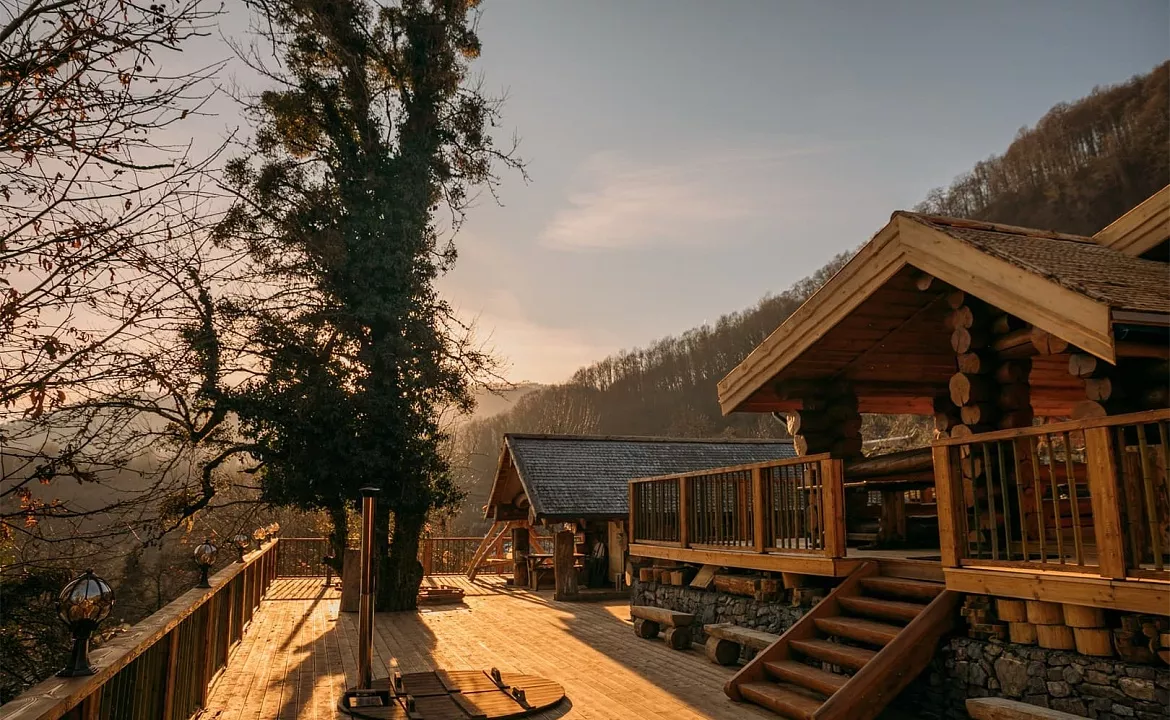 HILLS 1200 - премиальная горная резиденция в Медовеевке. Отель «HILLS POLYANA». Красная Поляна