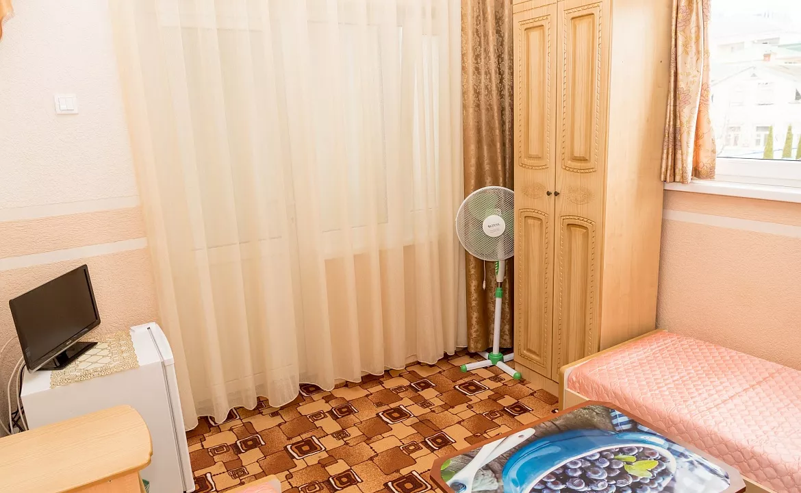 Двухместный номер эконом класса. Гостевой дом "Ника" - Анапа. Анапа Двухместный номер эконом класса. Гостевой дом "Ника" - Анапа. Анапа