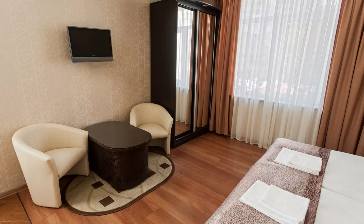 3-х местный стандарт. Отель "Гранд Флер". Форос