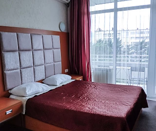 Стандарт с двуспальной кроватью. Отель Апартаменты Волна. 