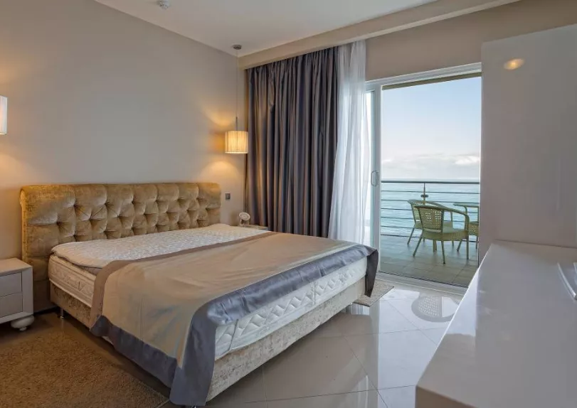 Апартаменты Сон у моря №735. Отель Palmira Palace Resort & SPA. Курпаты