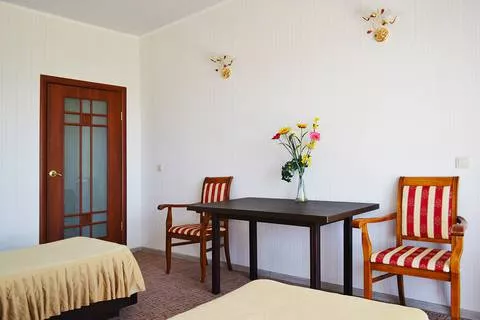 2 комнатный 4-х местный. Отель «Нувэль». Вардане