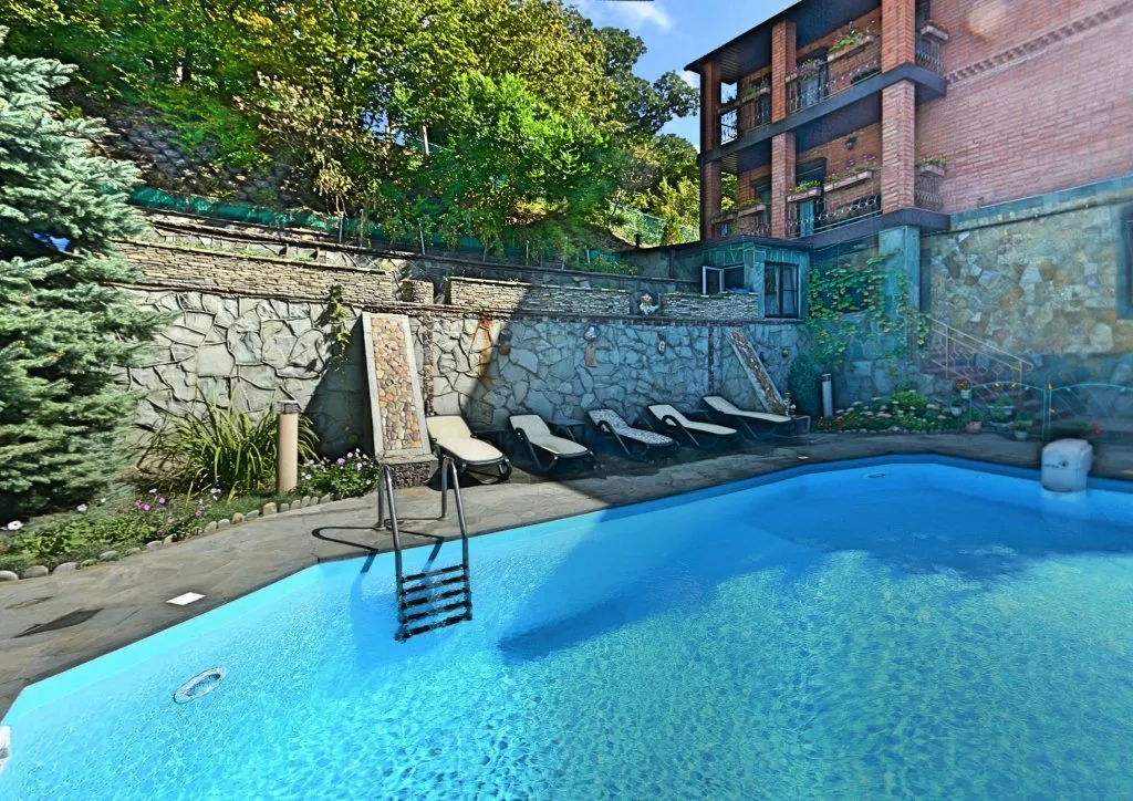 . Гостевой дом "Сказка". Криница