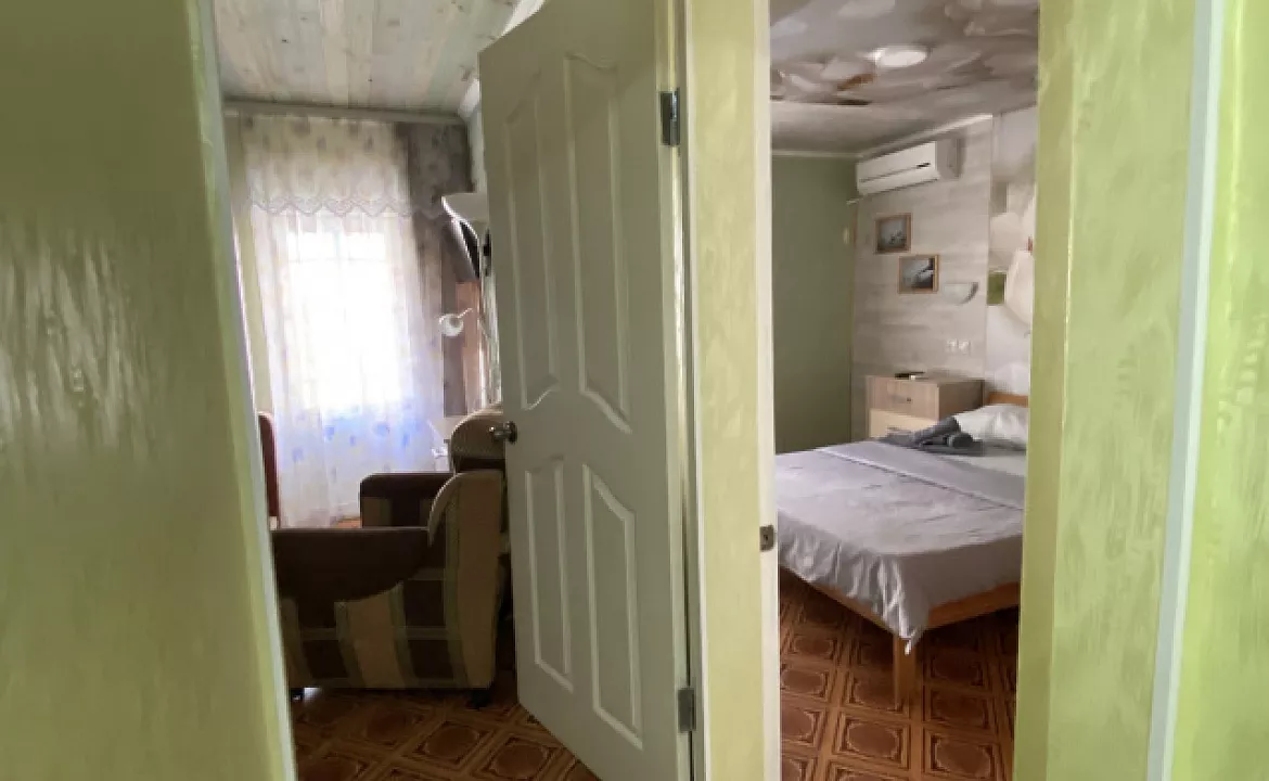 Семейный с балконом. Гостевой дом "Инжир". Новомихайловский Семейный с балконом. Гостевой дом "Инжир". Новомихайловский