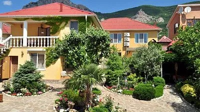 . Гостевой дом "Розмарин". Форос