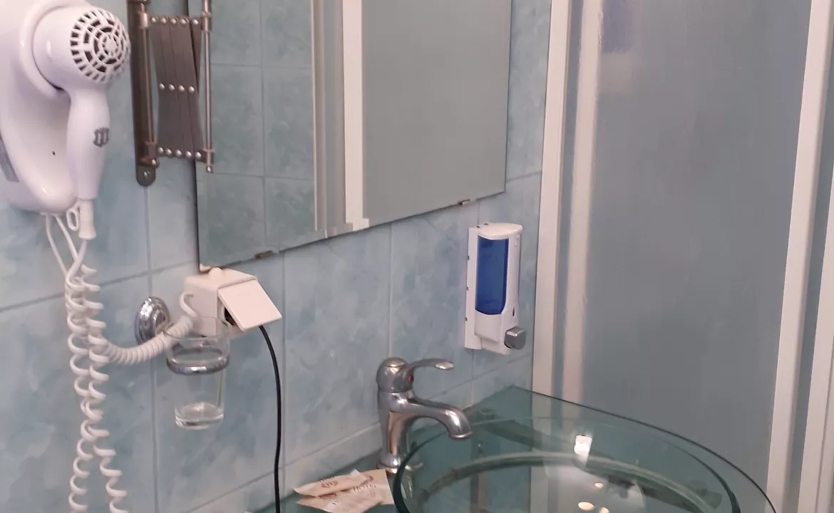 Люкс. Гостиница "Парадиз". Ольгинка