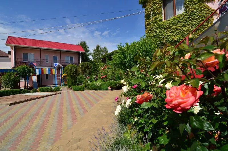 . Мини-гостиница "Анастасия". Саки