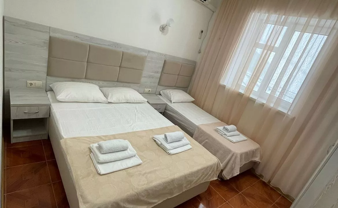 3-х местный номер Стандарт. Гостевой дом "Спартак". Витязево