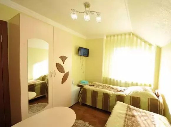 «Эконом» 2-х местный (Малый корпус). Гостиница «Кристалл». Домбай-гостиницы «Эконом» 2-х местный (Малый корпус). Гостиница «Кристалл». Домбай-гостиницы