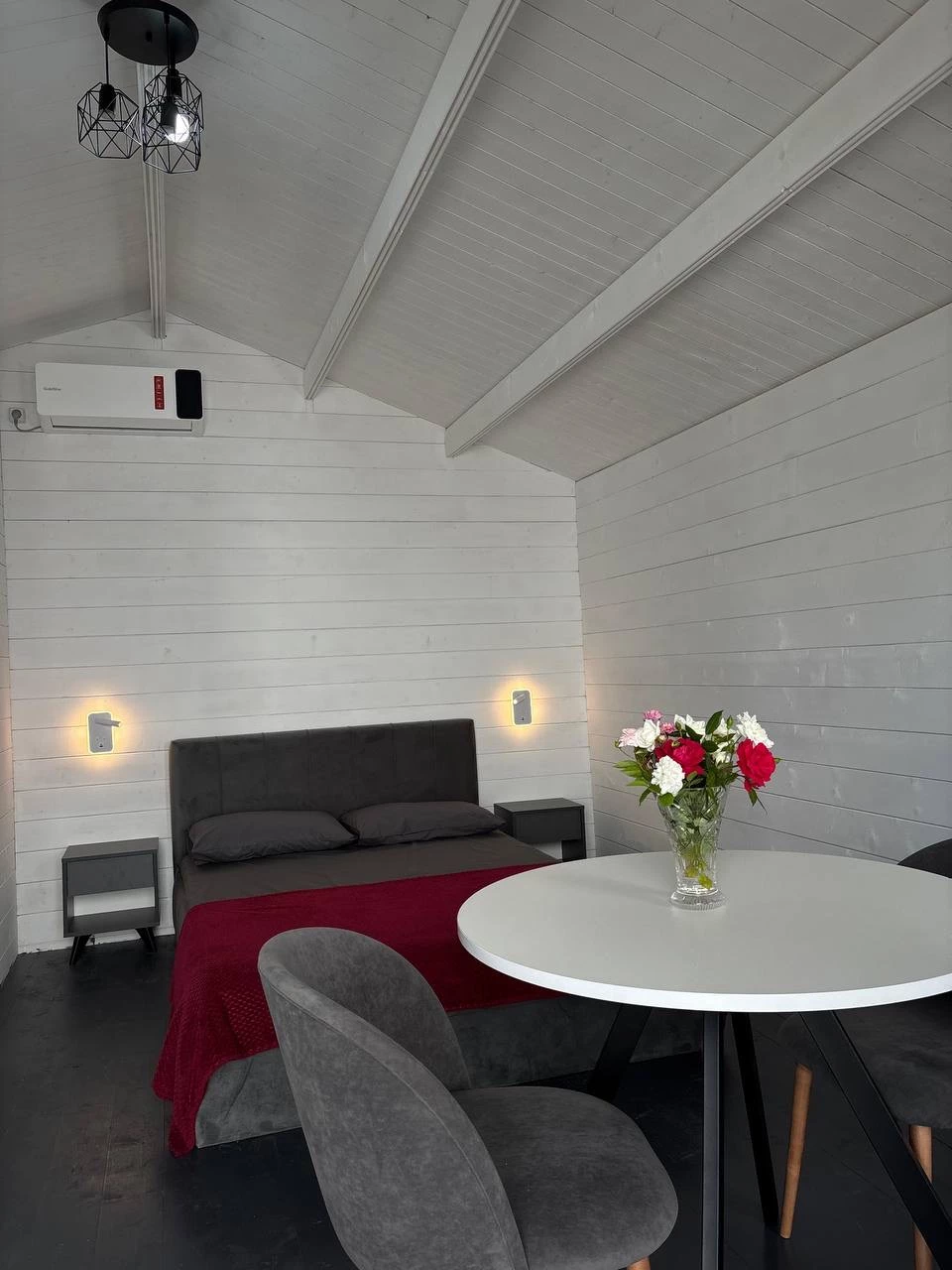 . Коттедж NiPA. Гудаута