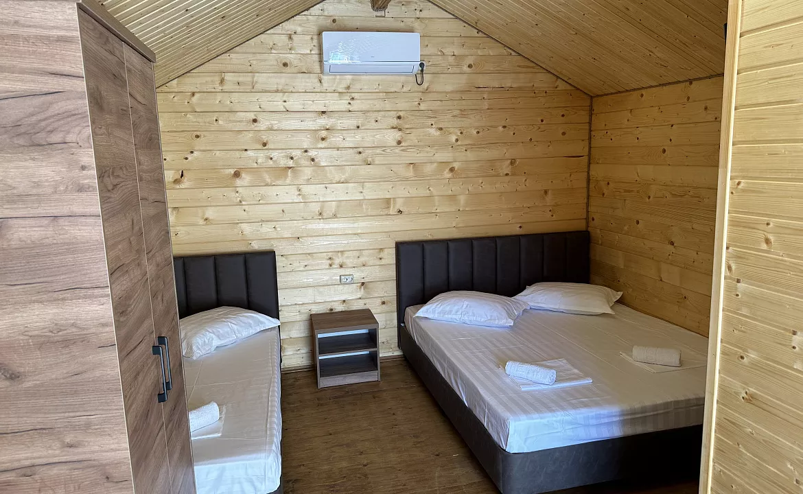 Wood Dhouse . База отдыха Wood Dhouse. Джубга