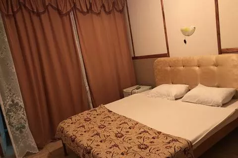 Номер 2-х местный «Люкс». База отдыха «Роза Пикуба». Алушта