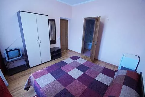 2-х местный «Полу-Люкс» с дополнительным местом. Отель Мини-отель "Рассвет". Геленджик 2-х местный «Полу-Люкс» с дополнительным местом. Отель Мини-отель "Рассвет". Геленджик