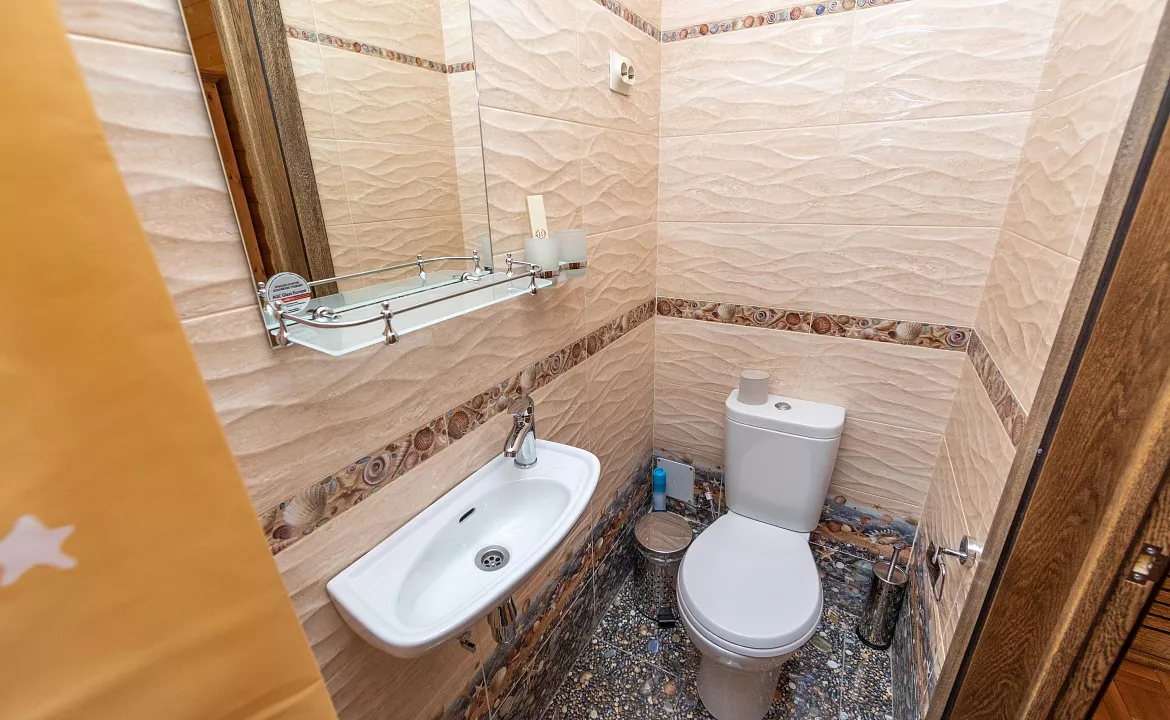 Двухместный номер с с/у. Хостел Bamboo Hotel. Адлер