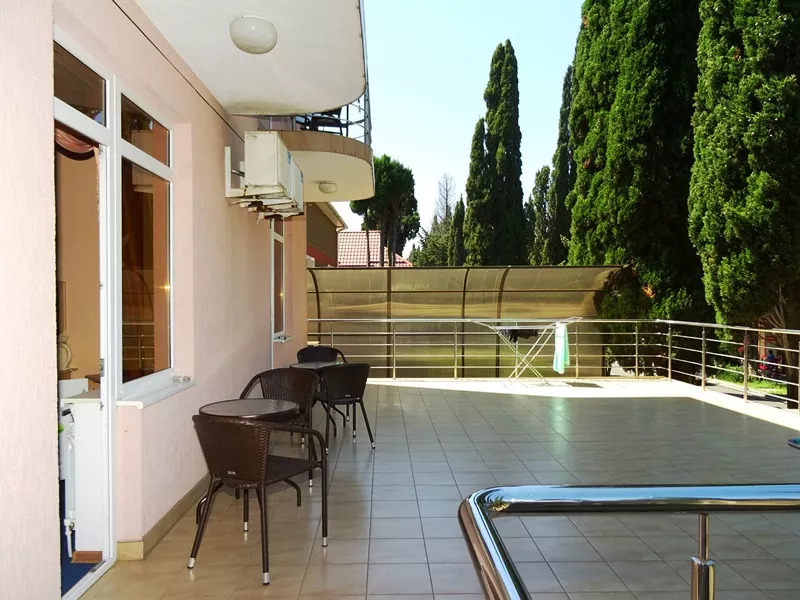 . Отель "Севан" . Адлер