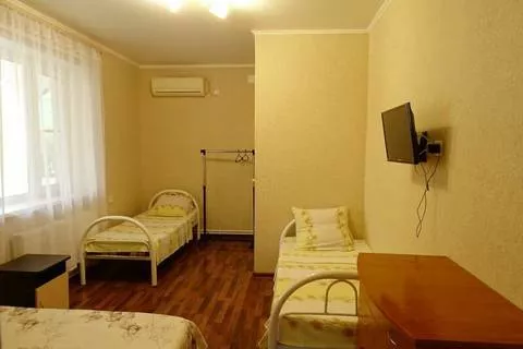 4-х местный номер Стандарт. Гостевой дом «Атмосфера». Архипо-Осиповка