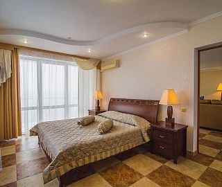 Апартаменты. Hotel & Osteophaty center "Lotus". 