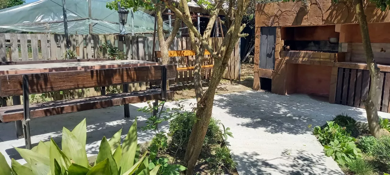 . Гостевой дом ЭЙВА. Пицунда