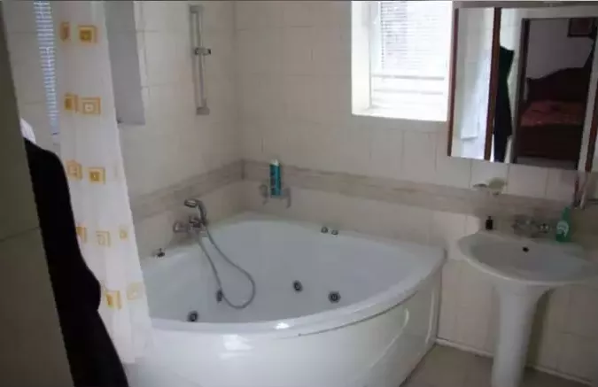 2-х местный 2-х комнатный люкс. Отель «Белалакая». Домбай-гостиницы