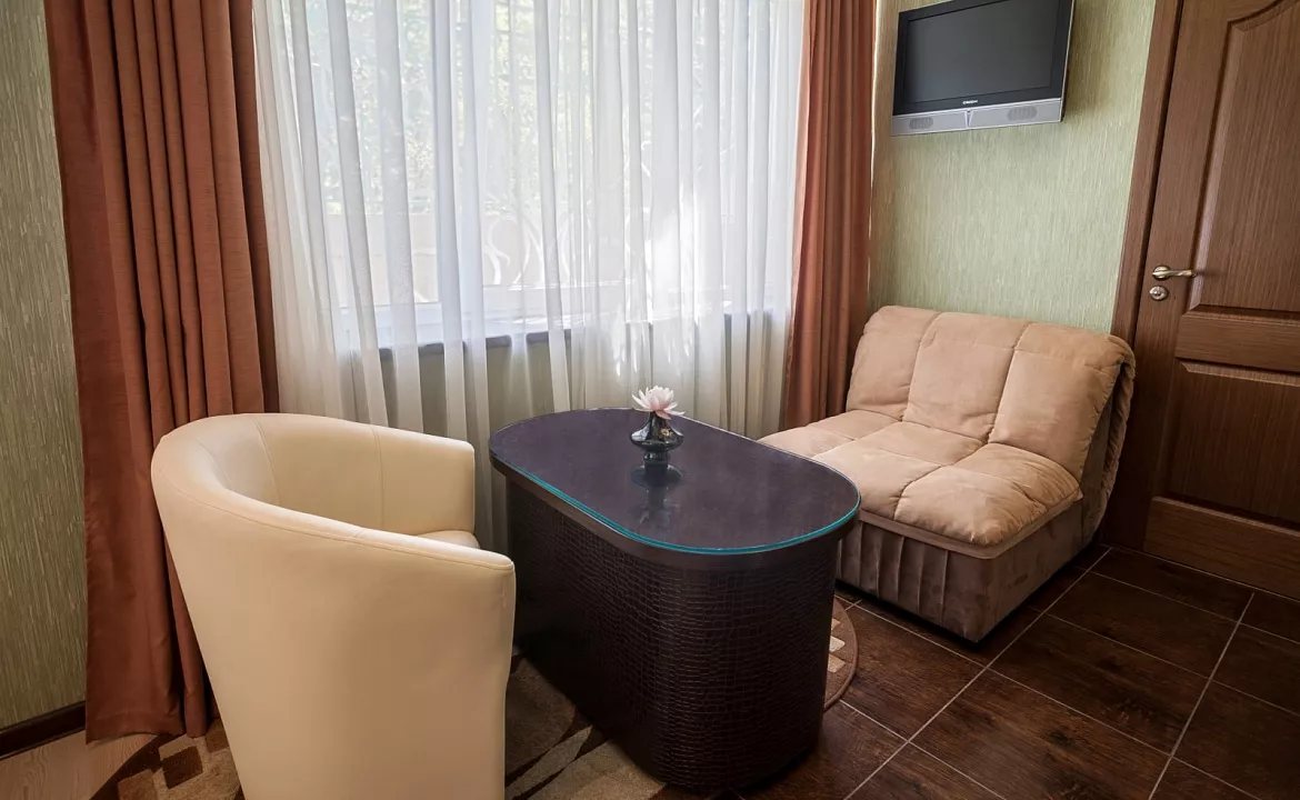 Двухместный номер класса «Стандарт». Отель "Гранд Флер". Форос