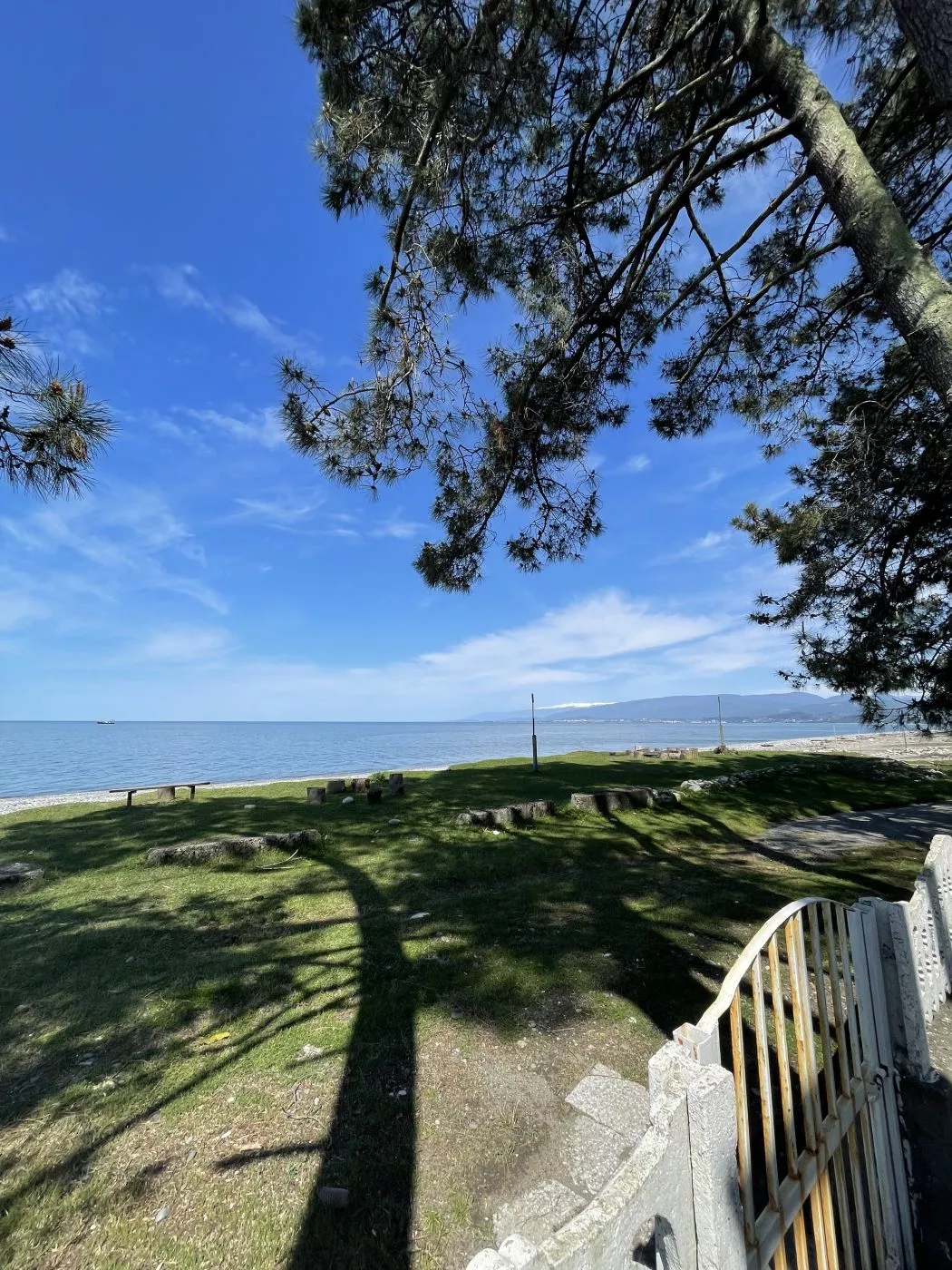 . Коттедж Морской Бриз. Сухум