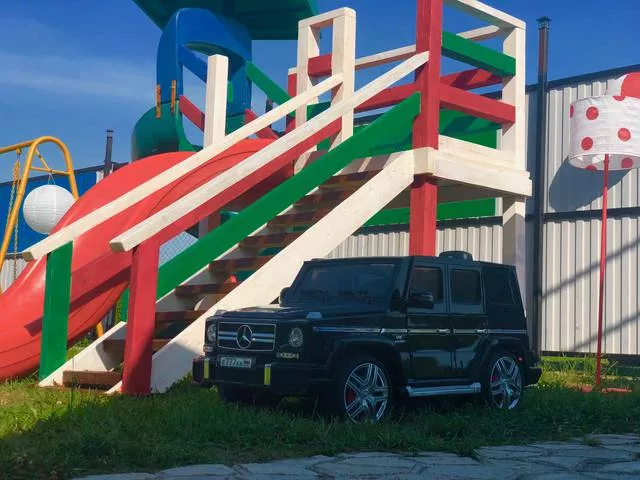 . Отель «Pine Beach». Пицунда