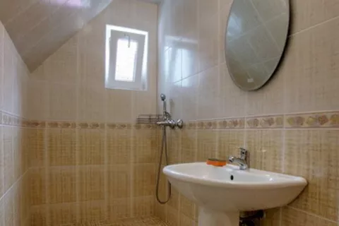 2-х местный. Гостевой дом "У Александра". Лазаревское 2-х местный. Гостевой дом "У Александра". Лазаревское